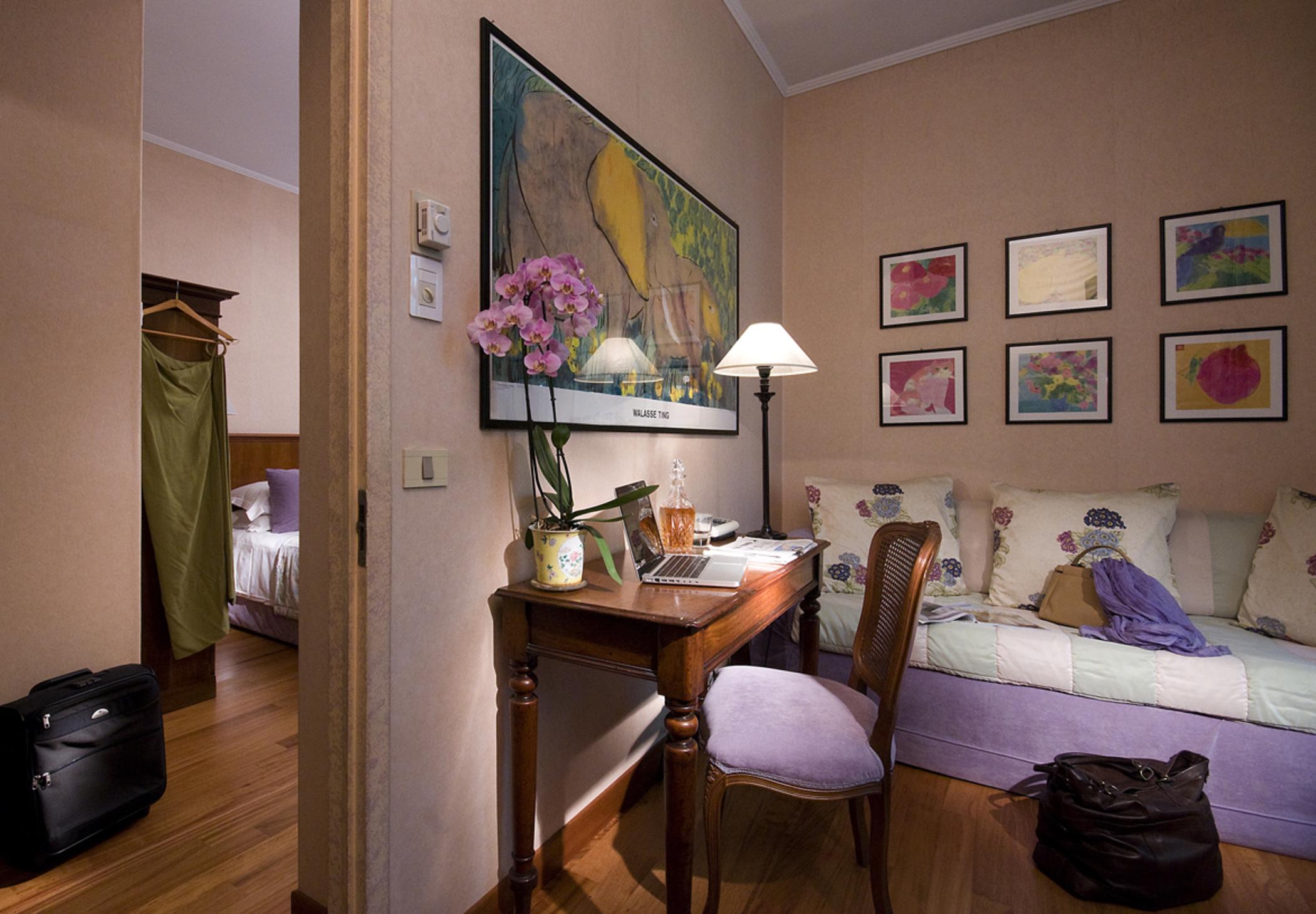 Fenix Hotel 4*