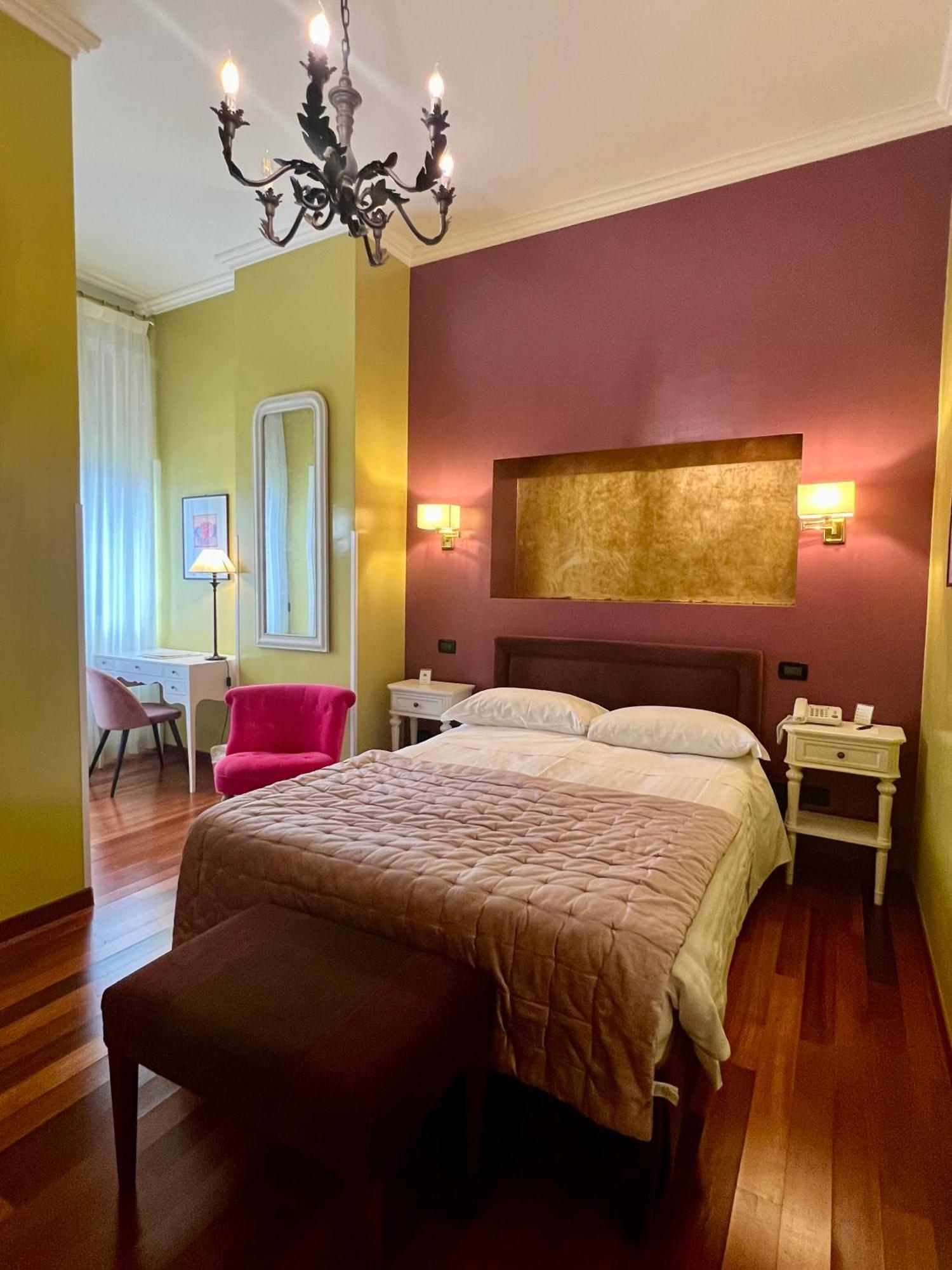 Fenix 4* Roma
