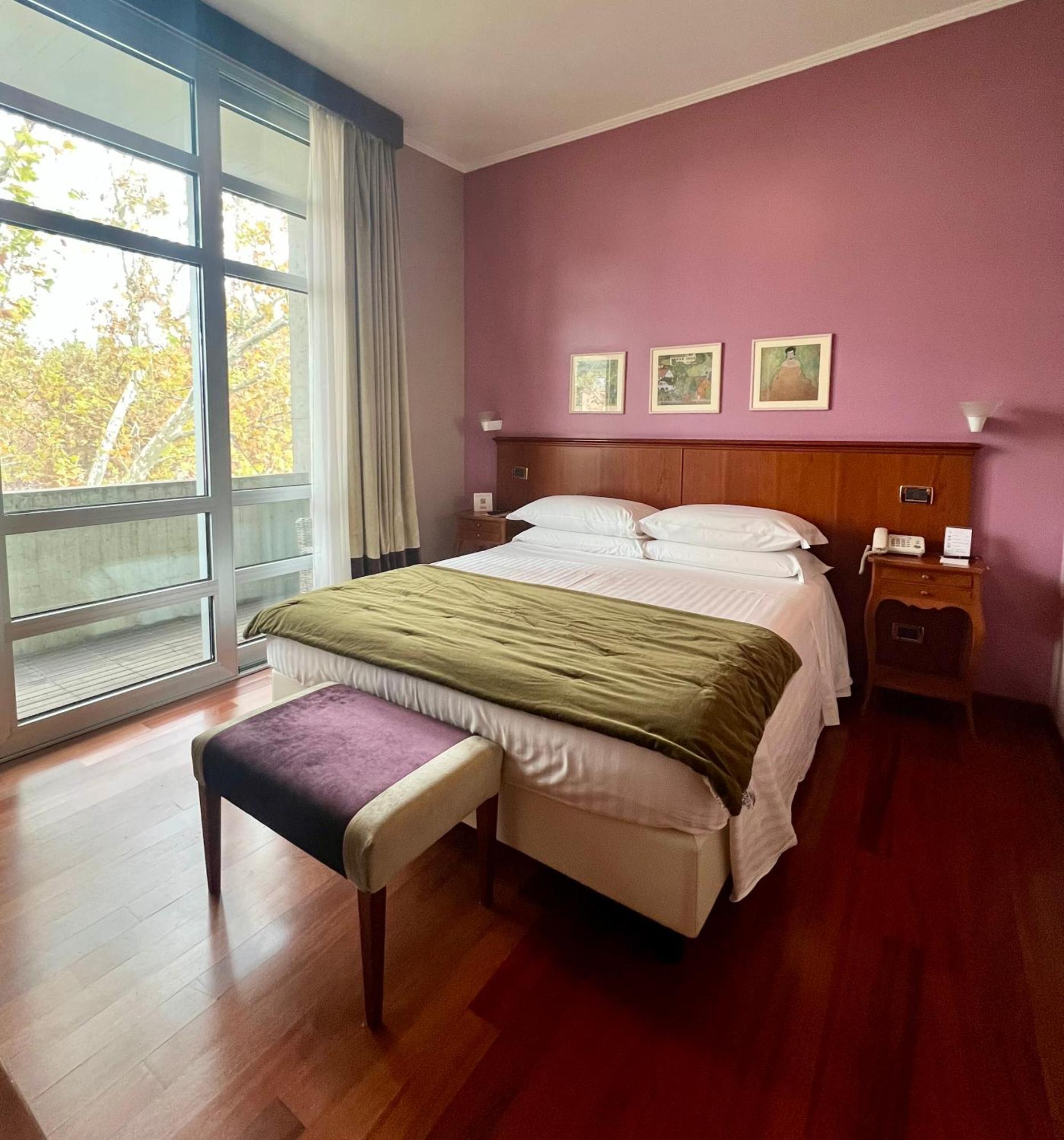 Hotel Fenix 4*