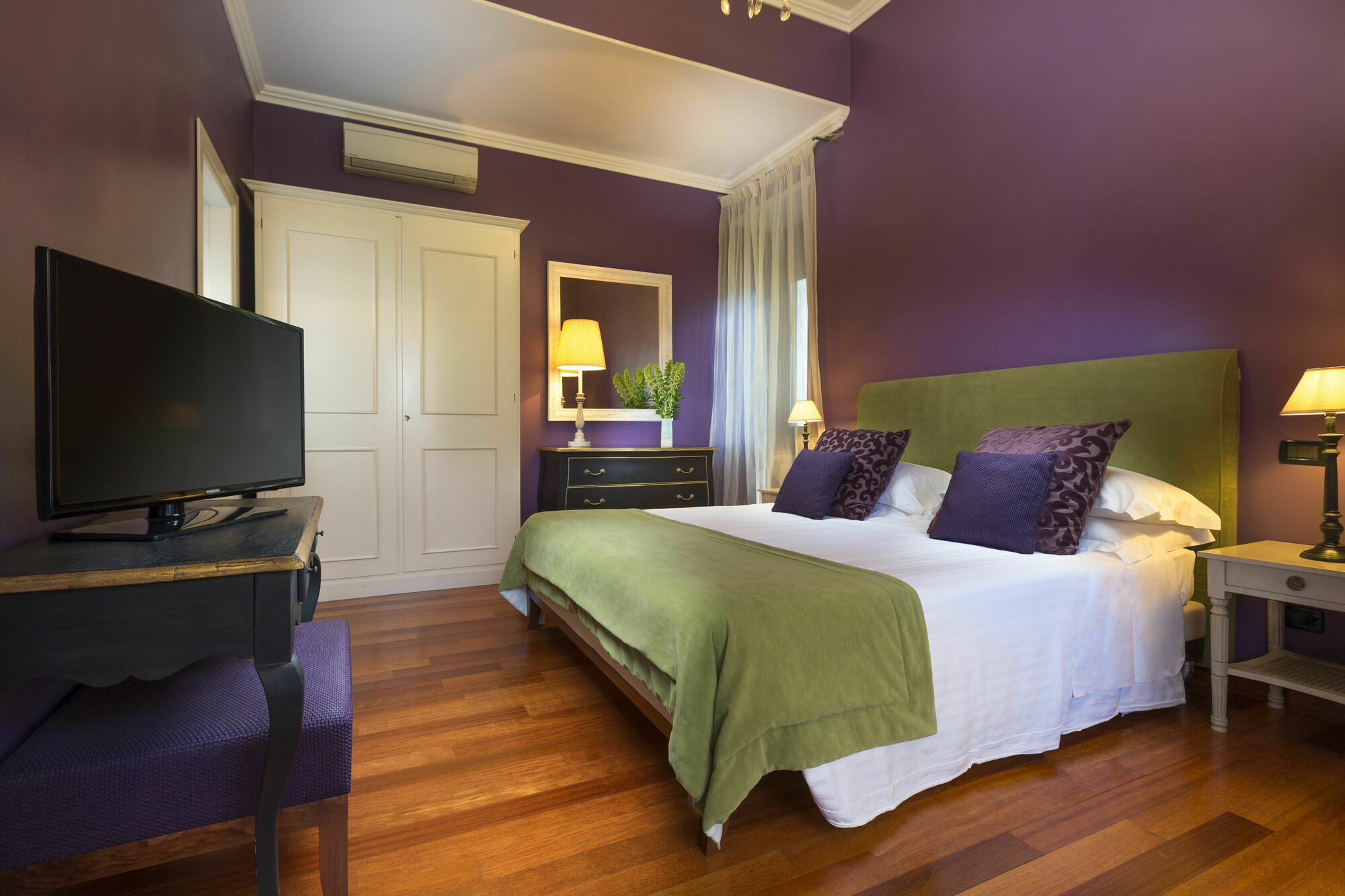 Fenix Hotel 4*